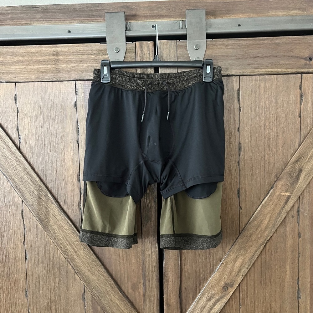 Lululemon Pace Breaker Lined Athletic Short 9" Size Medium - Picture 3 of 10